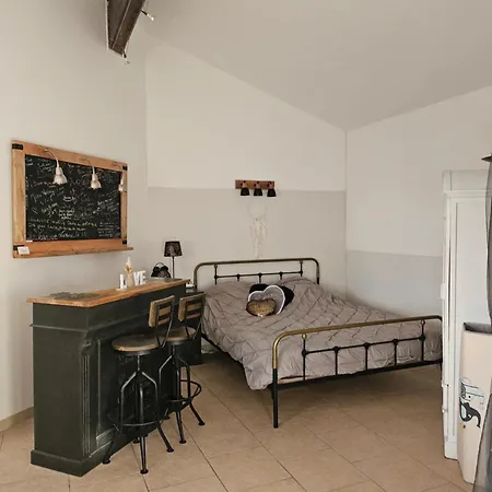 Le Du Font Blanque *