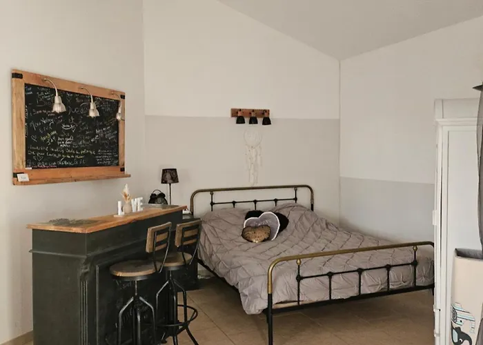 Le Du Font Blanque *